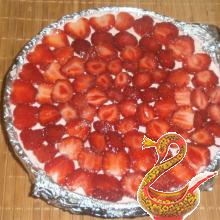 Cheese cake with strawberries
