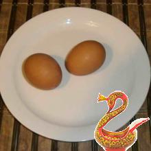 For sand strudel take 2 eggs