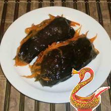 Pickled eggplant stuffed with carrot and garlic